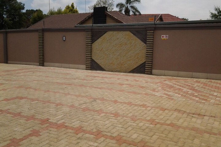 Property Grounds 15 of 22