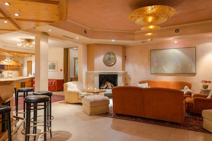 Hotel Interior 2 of 26