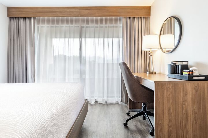 Room 20 of 150