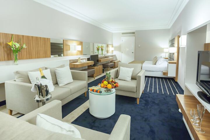 Room 21 of 49
