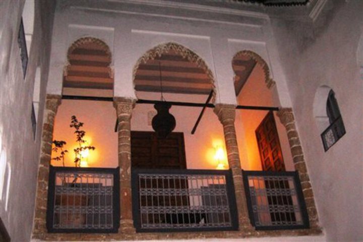 DAR ARS UNA
