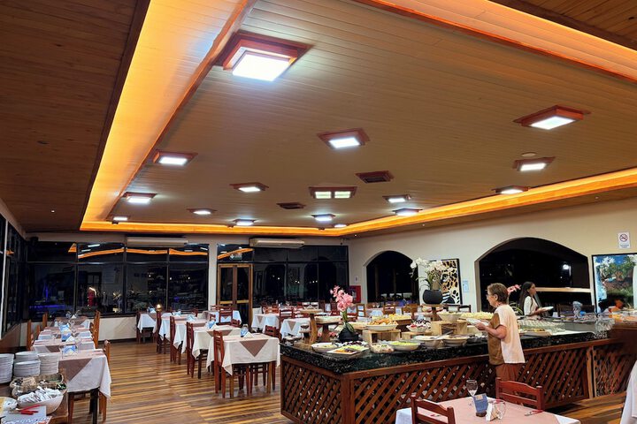 Dining 50 of 82
