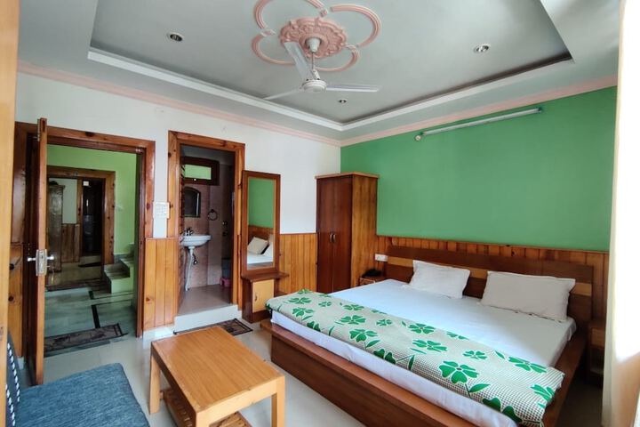 Room 7 of 23