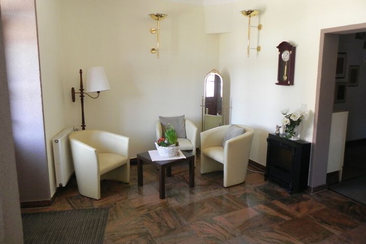 Hotel Interior 5 of 38
