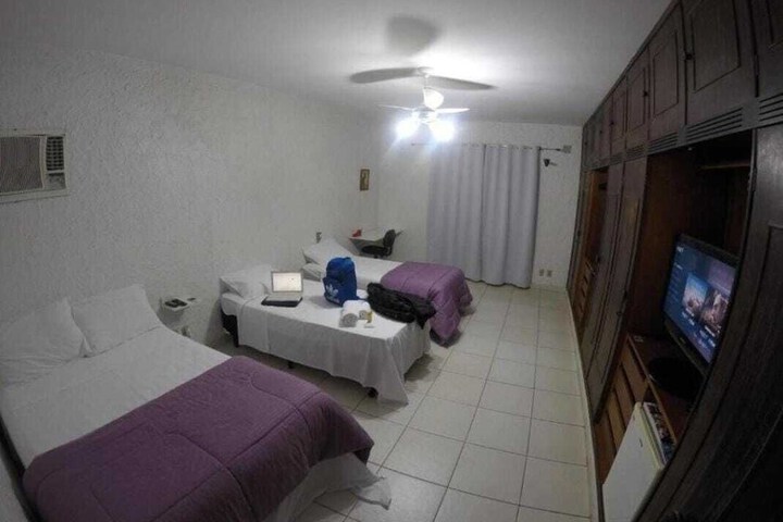 Room 18 of 40