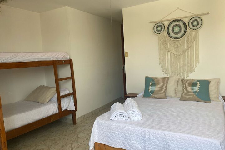 Room 10 of 35