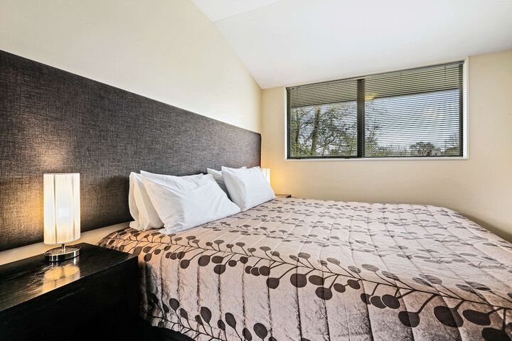 Room 20 of 42