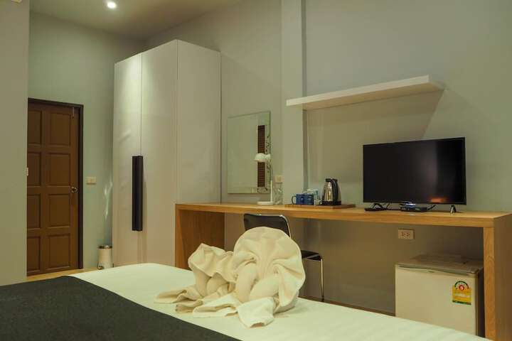 Room 22 of 50