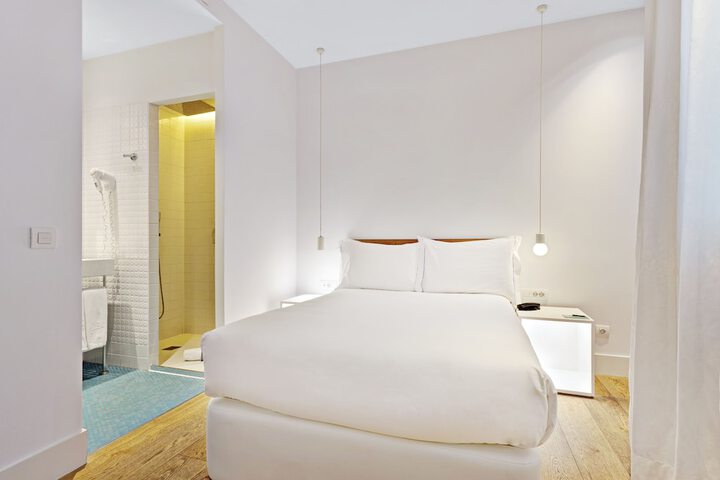 Room 10 of 56