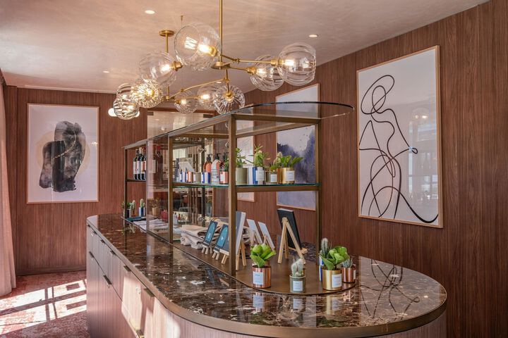 Hotel Interior 117 of 205