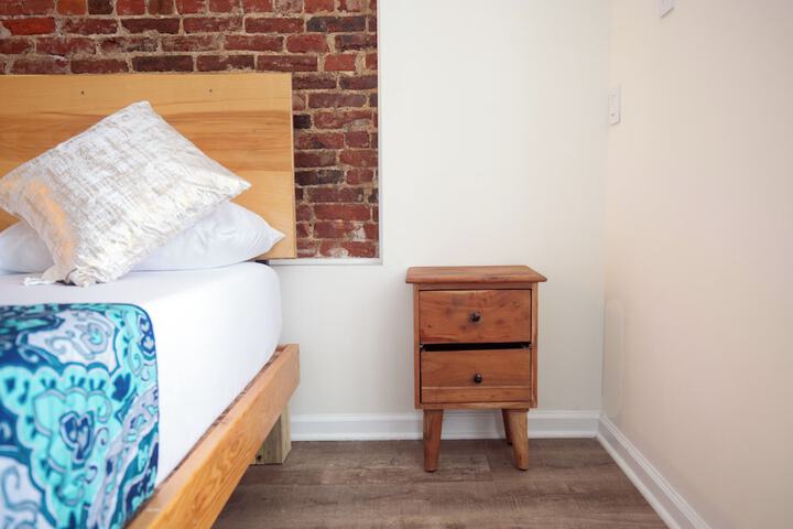 Room 43 of 126
