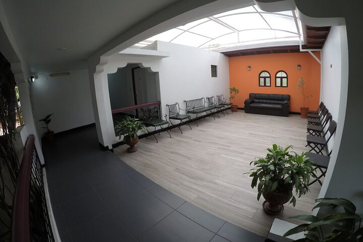 Guest Lobby