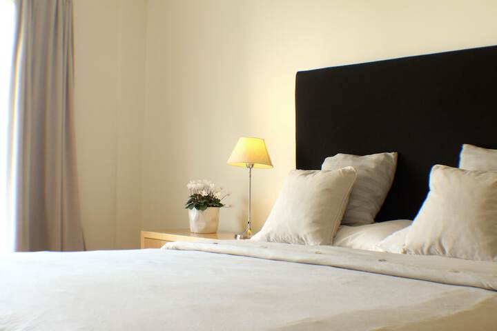 Room 6 of 38
