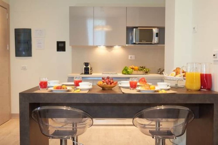 Private kitchenette