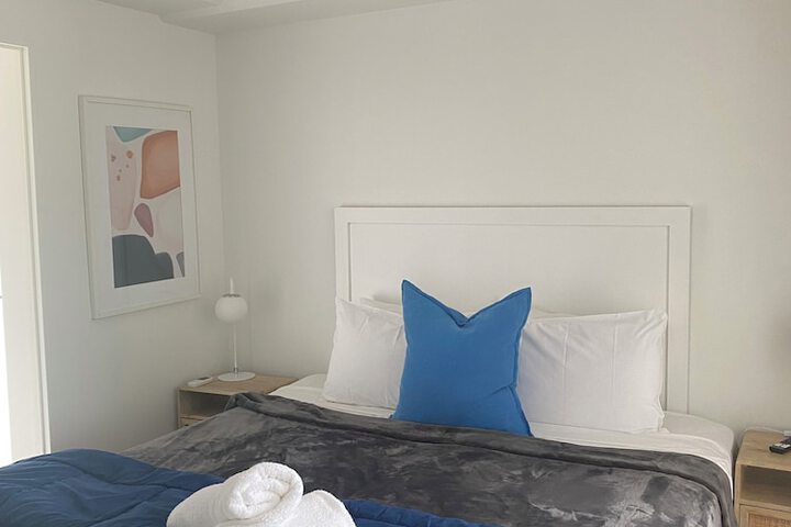 Room 6 of 96