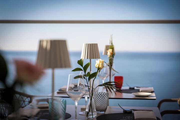 Dining 187 of 289