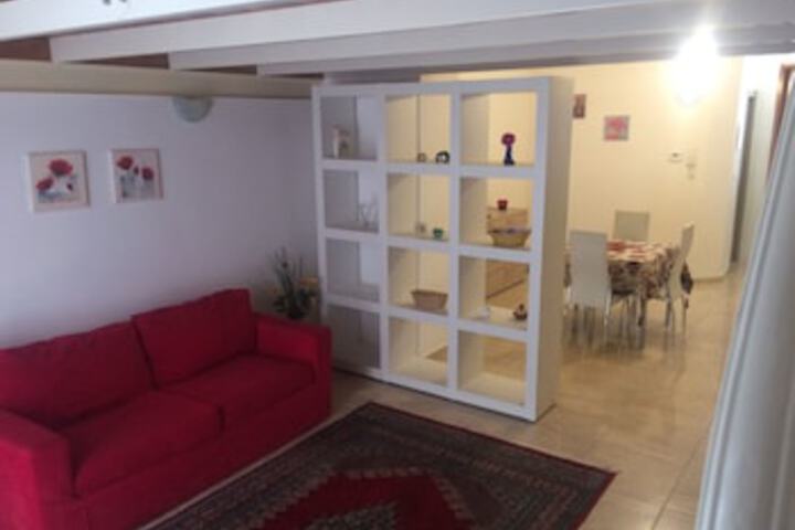Room 12 of 17