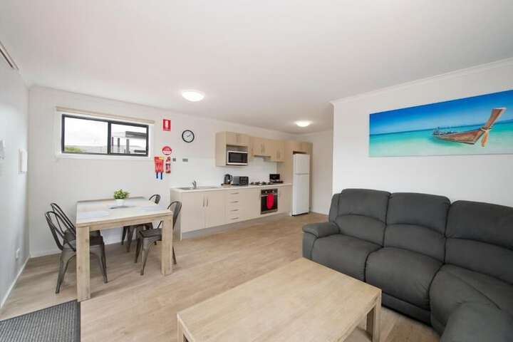 Room 45 of 77