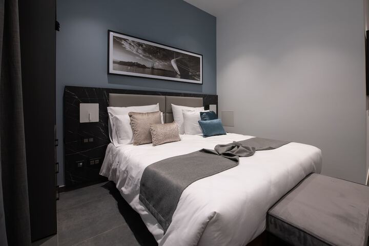 Room 5 of 60