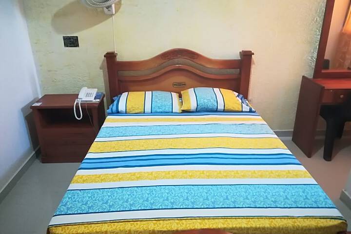 Room 21 of 42