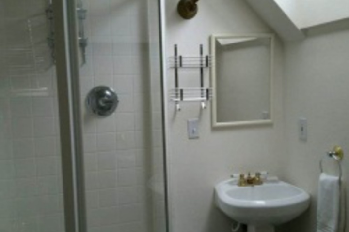 Room 163 of 192