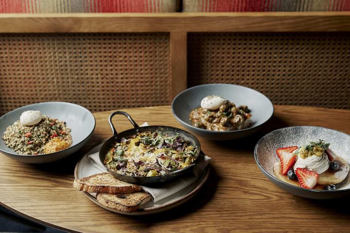 Breakfast/Coffee Service 29 of 41