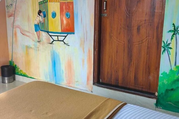 Room 14 of 39