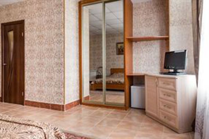 Room 42 of 56