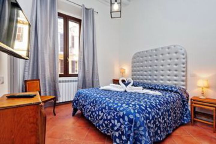Room 16 of 28