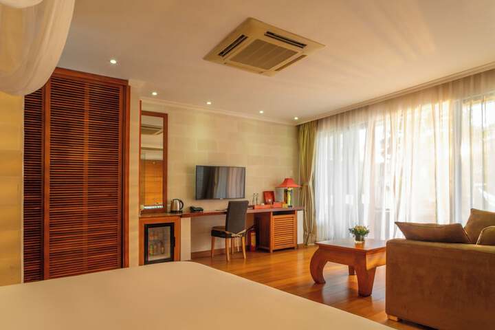 Room 22 of 131