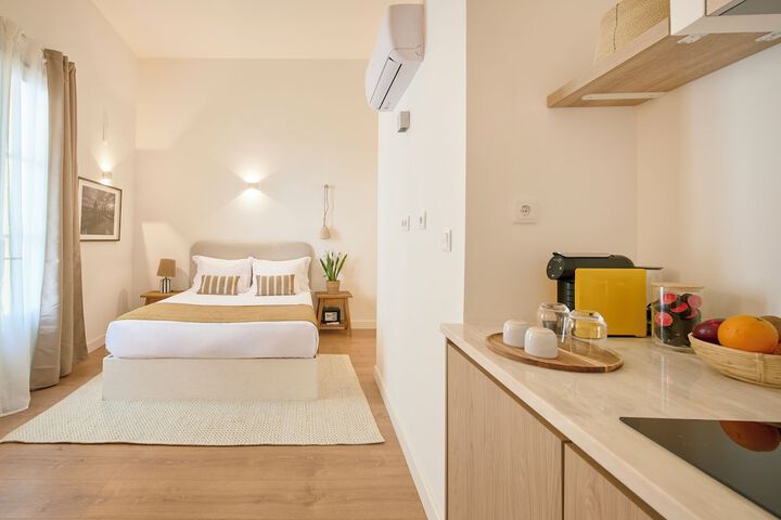 Room 43 of 67
