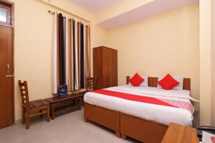 Room 36 of 48
