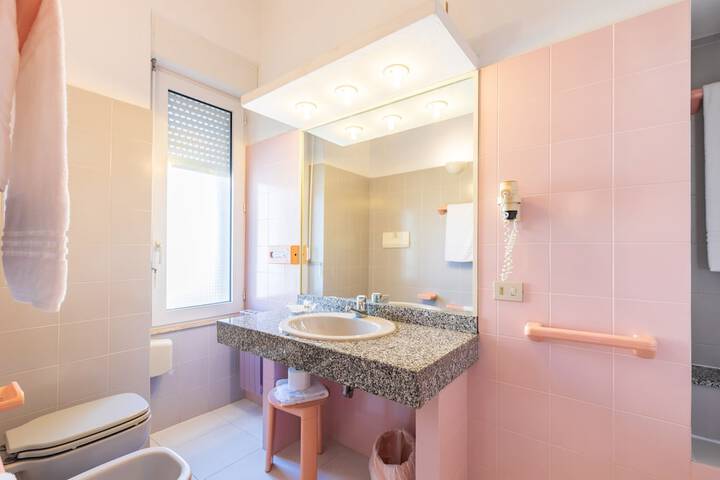 Clean Restrooms