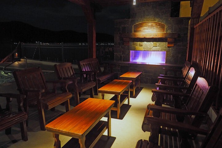 Hotel Interior 87 of 145