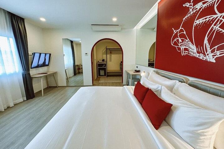 Room 48 of 190