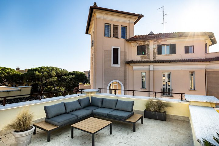 Terrace/Patio 98 of 104