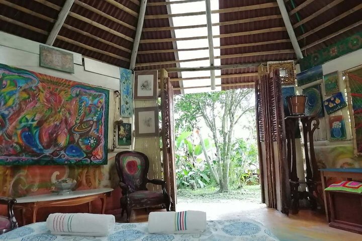 Room 11 of 23