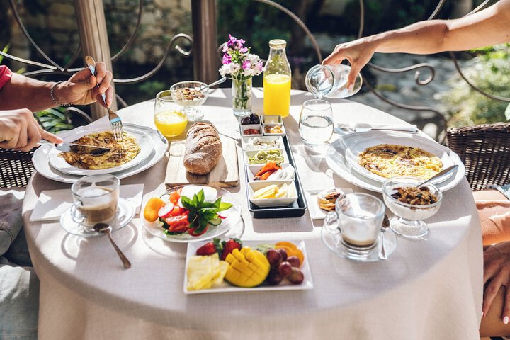 Breakfast meal