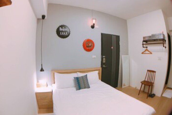 Room 37 of 45