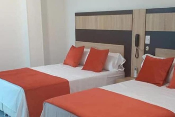 Room 3 of 21