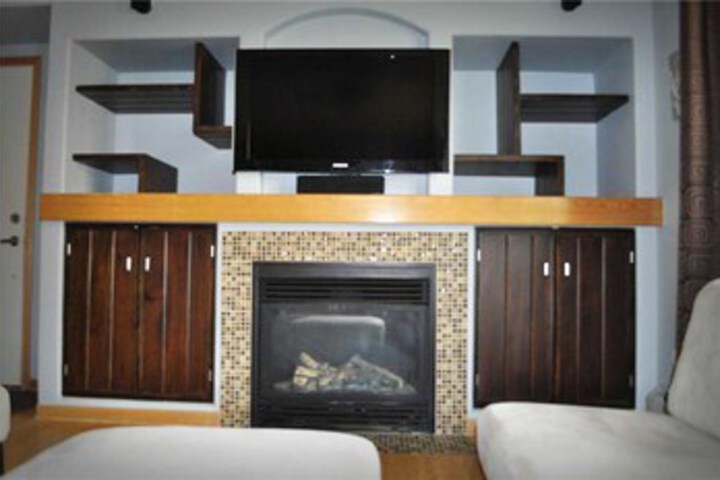 Room 2 of 31