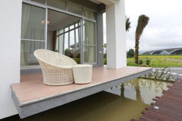 Terrace/Patio 43 of 45