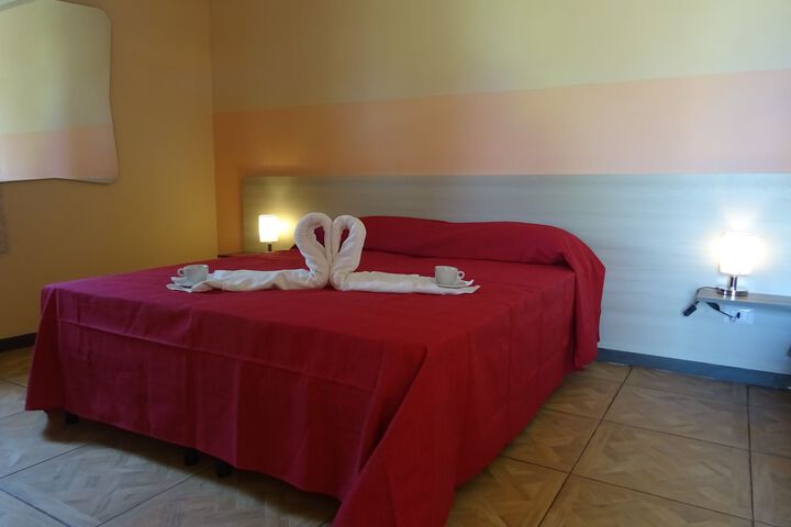 Room 14 of 21