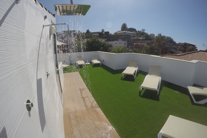Sundeck 82 of 95