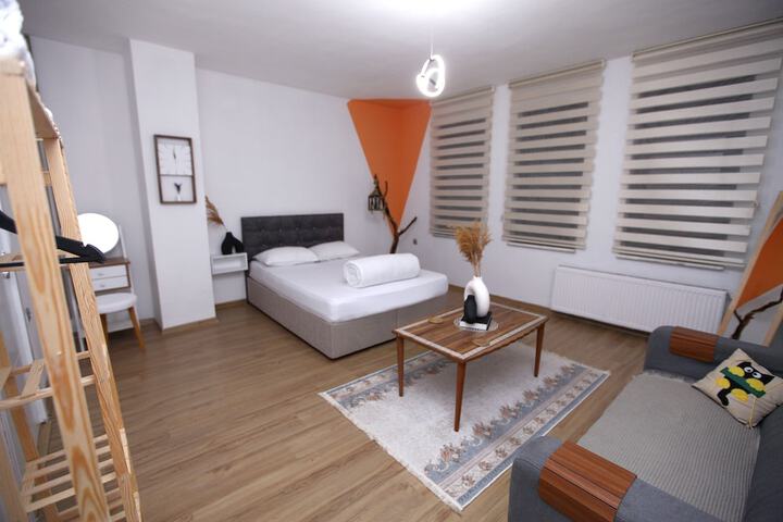 Room 12 of 39