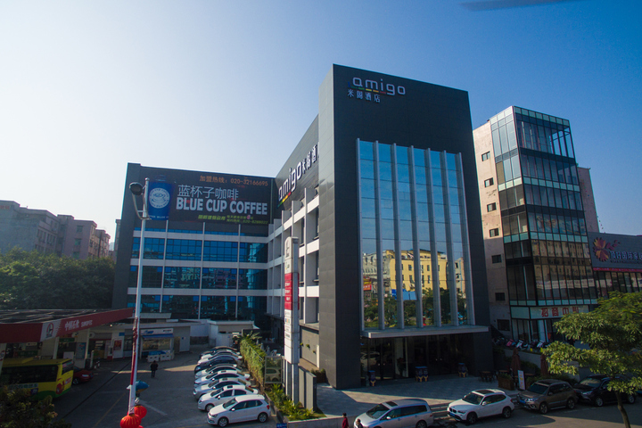 Amigo Hotel