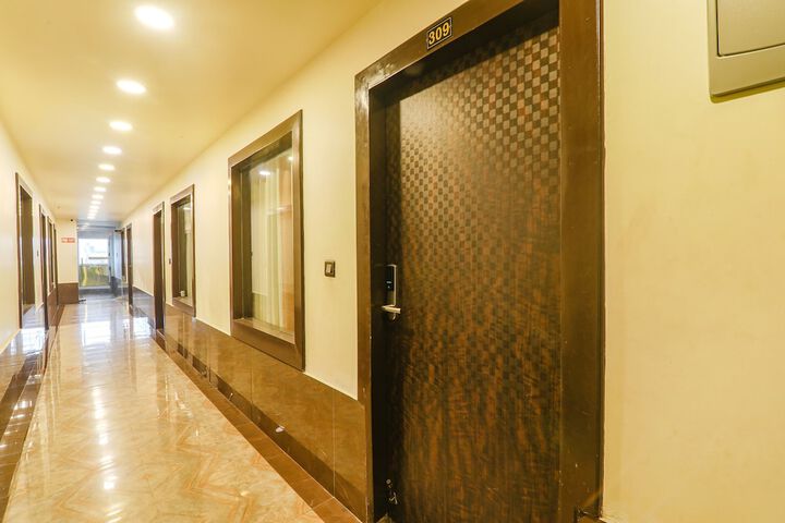 Hotel Interior 7 of 26