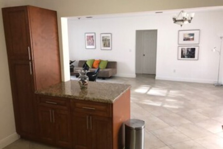 Room 14 of 20