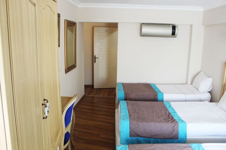 Room 31 of 69