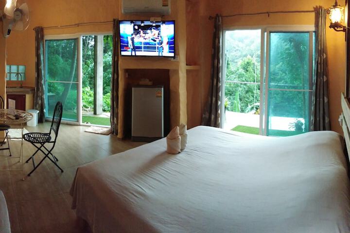 Room 19 of 60